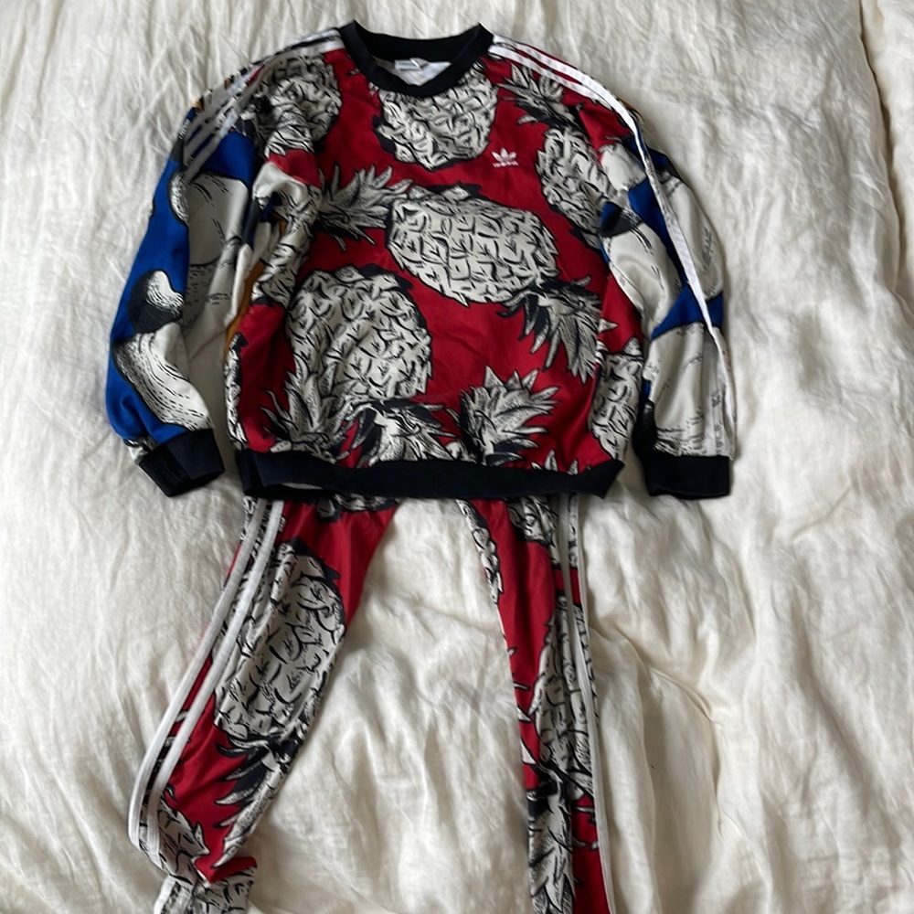 Adidas Farm Rio pineapple-print legging/sweatshirt set